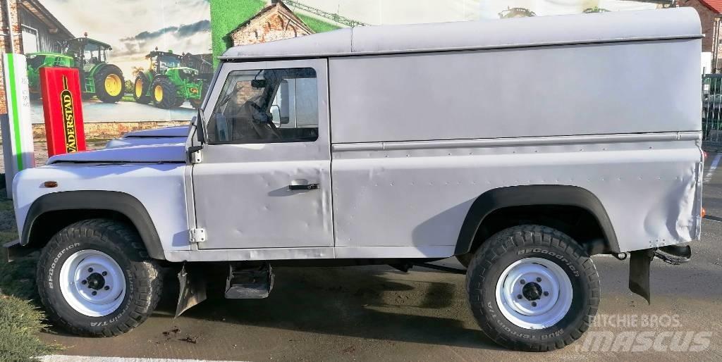 Land Rover Defender Henkilöautot