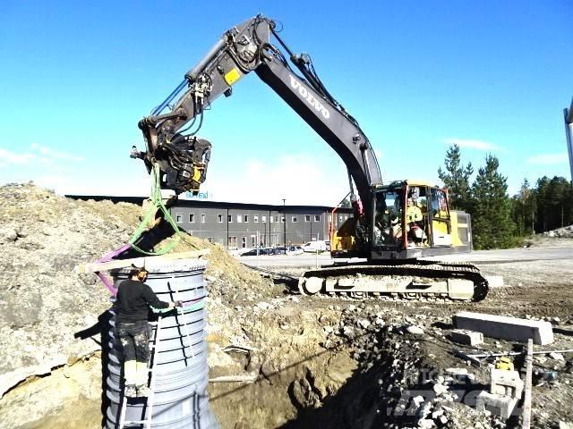 Volvo EC220EL Telakaivukoneet