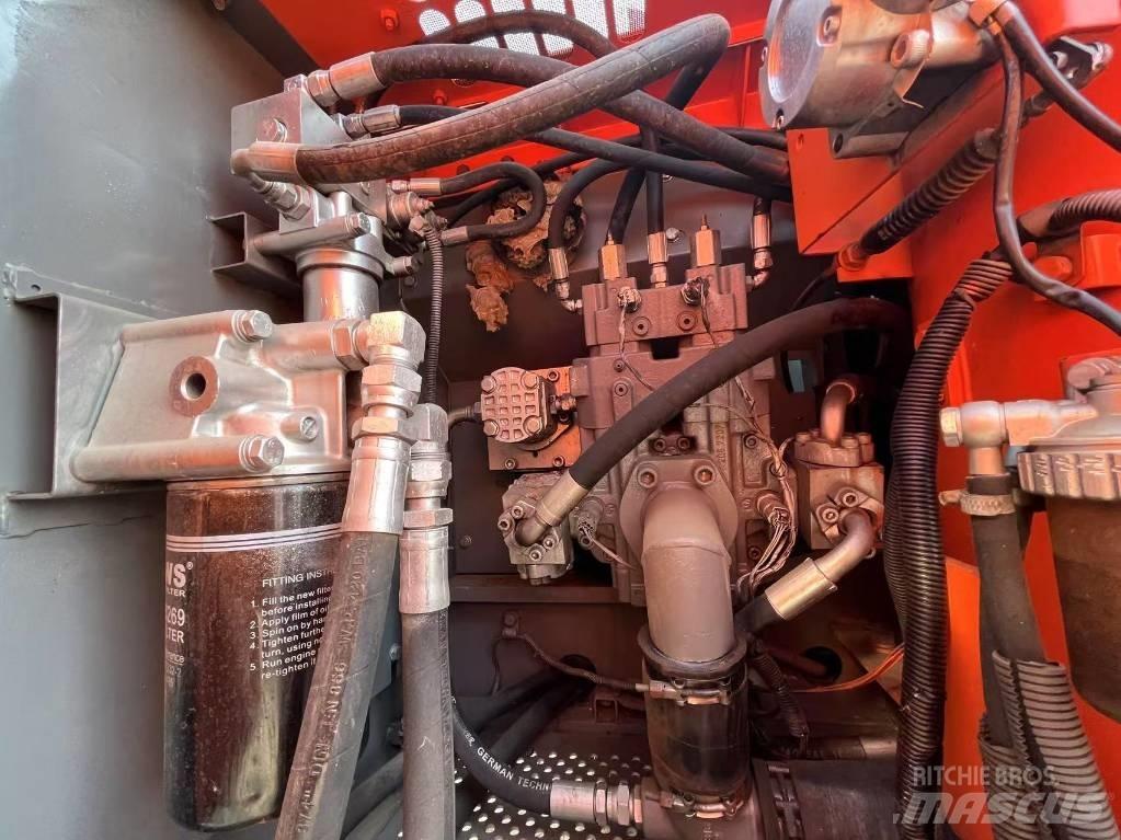 Hitachi ZX 160 Telakaivukoneet