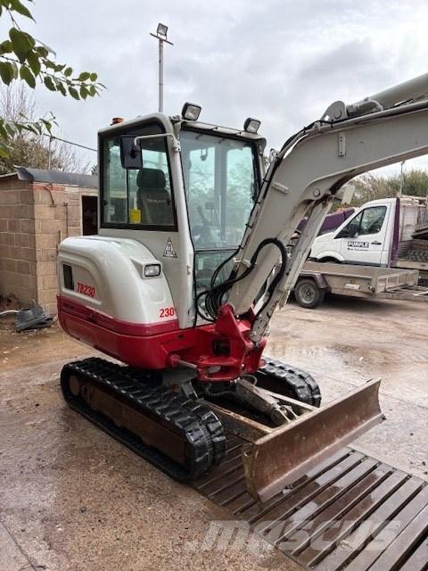 Takeuchi TB 230 Minikaivukoneet < 7t