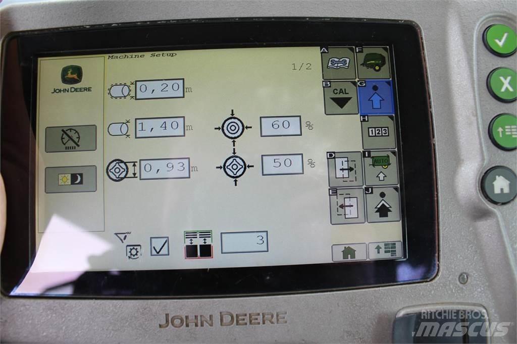 John Deere 990 Pyöröpaalaimet