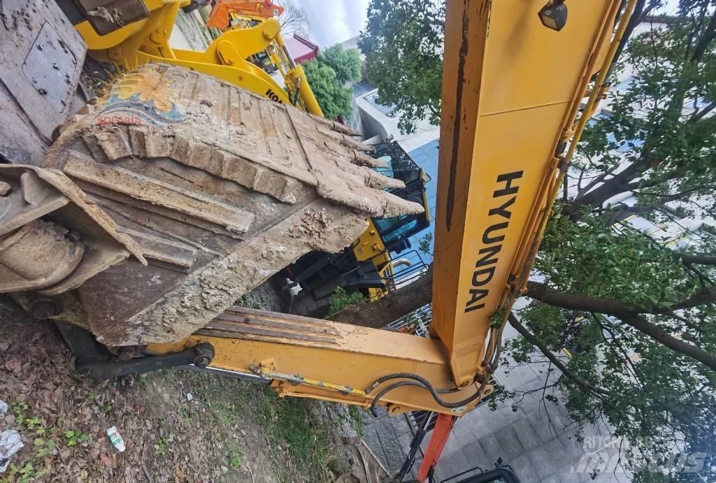 Hyundai R210W-9 Pyöräkaivukoneet