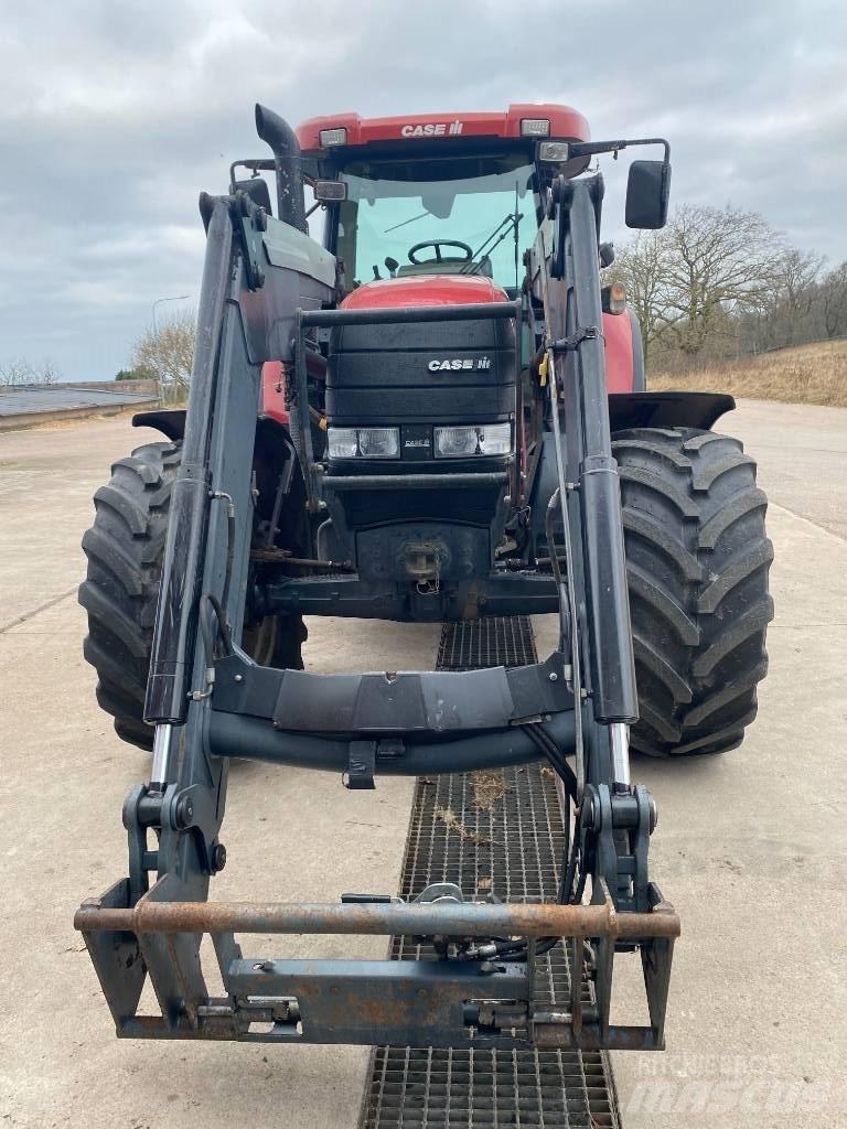 Case IH CVX 150 Traktorit