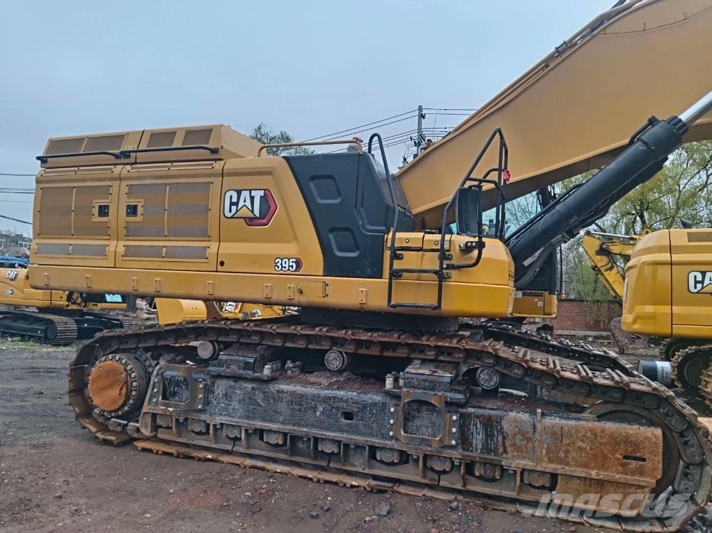 CAT 395 Telakaivukoneet