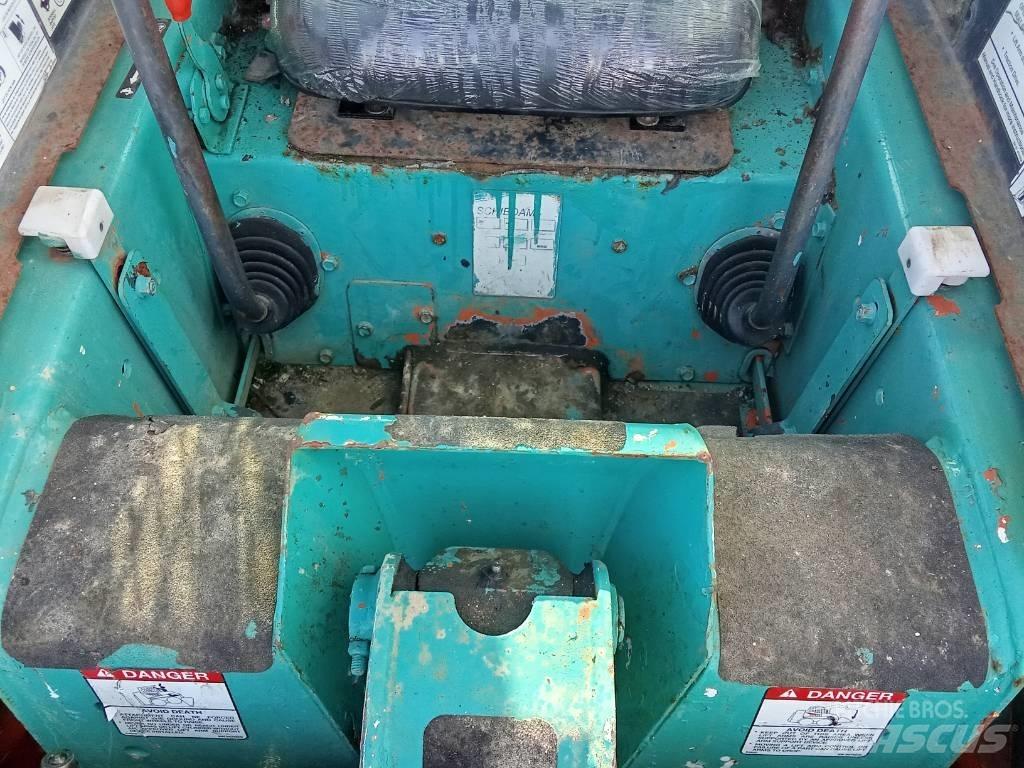 Bobcat 753 Minikaivukoneet < 7t
