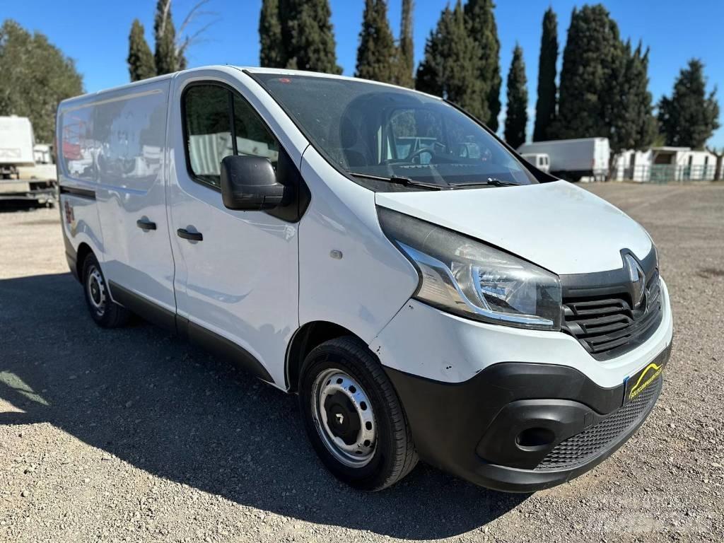Renault Trafic Pakettiautot