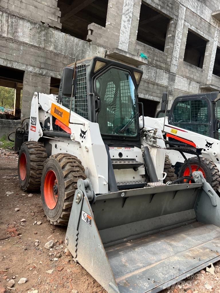 Bobcat S220 Liukuohjatut kuormaajat