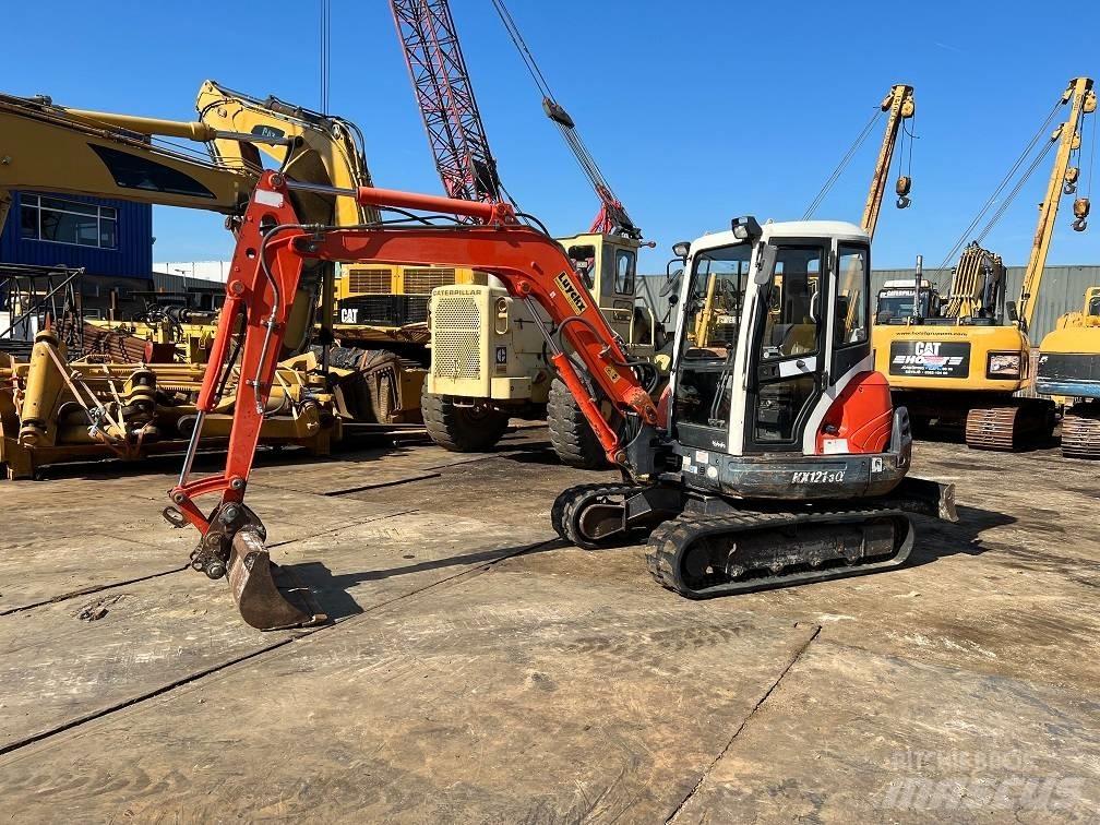 Kubota KX 121-3 Minikaivukoneet < 7t