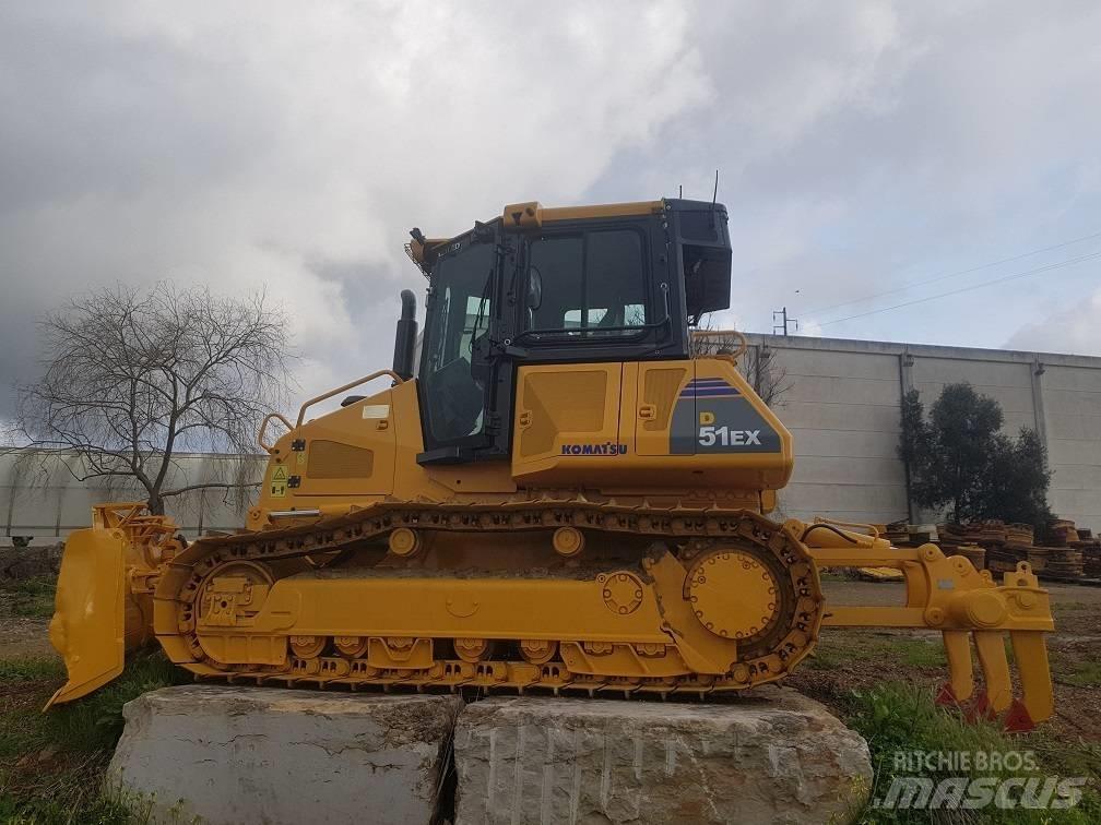 Komatsu D 51 EX-22 Telaketjupuskutraktorit