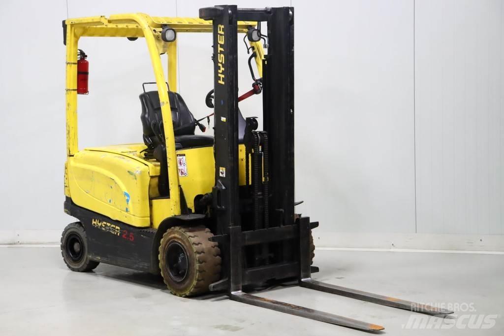 Hyster J2.5XN Sähkötrukit