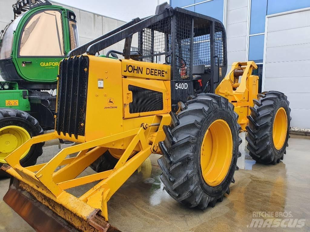 John Deere 540 D Juontokoneet