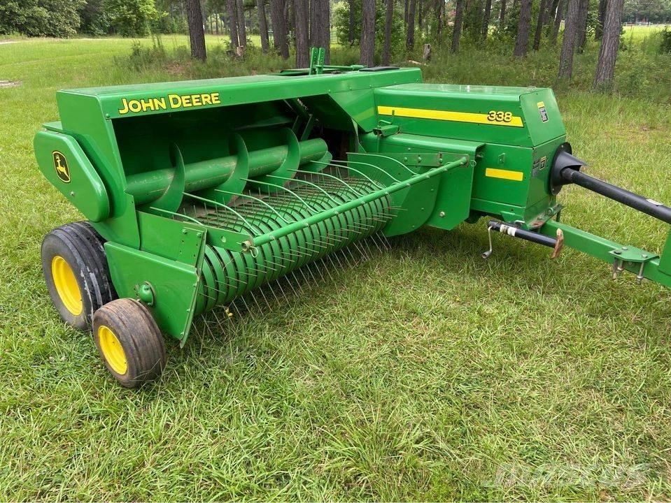 John Deere 338 Baler Kanttipaalaimet