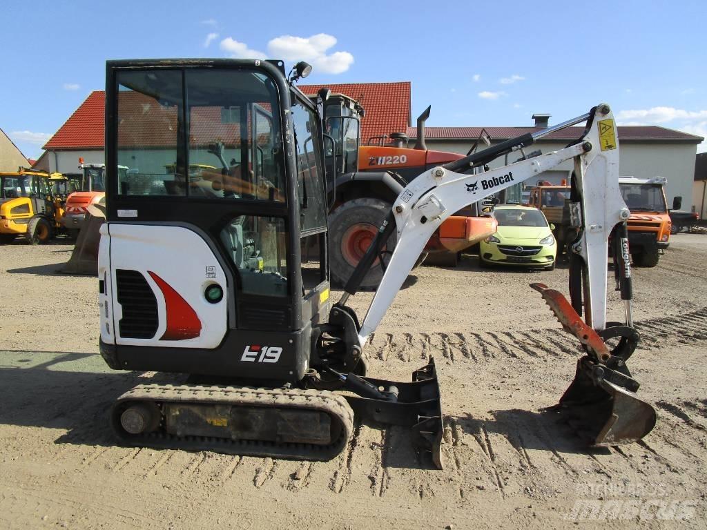 Bobcat E 19  V  E 20 Z Minikaivukoneet < 7t