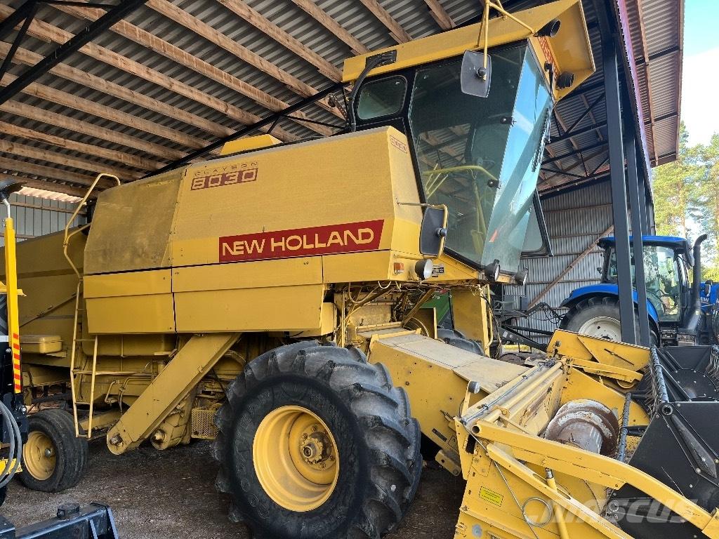 New Holland 8030 Leikkuupuimurit