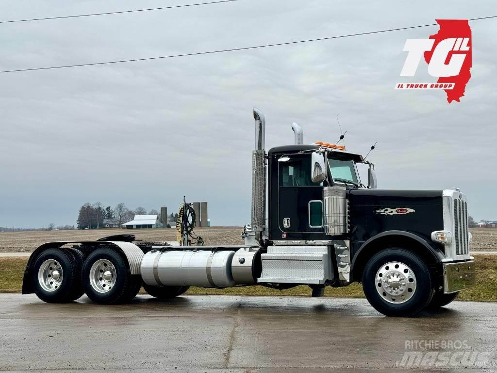 Peterbilt 389 Vetopöytäautot