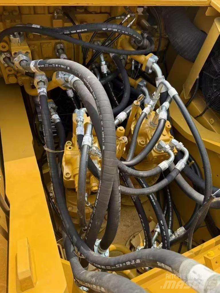 CAT 349 D L Telakaivukoneet