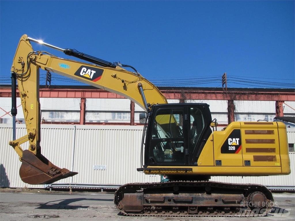 CAT 320 Telakaivukoneet
