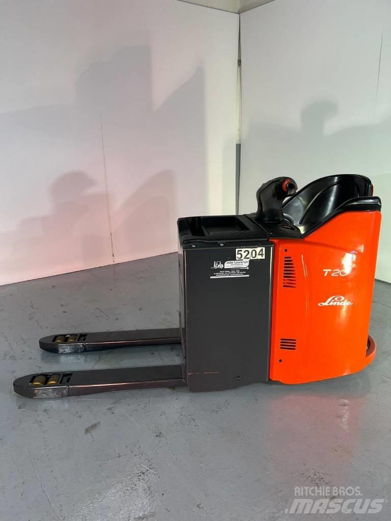 Linde T20SP Lavansiirtotrukit