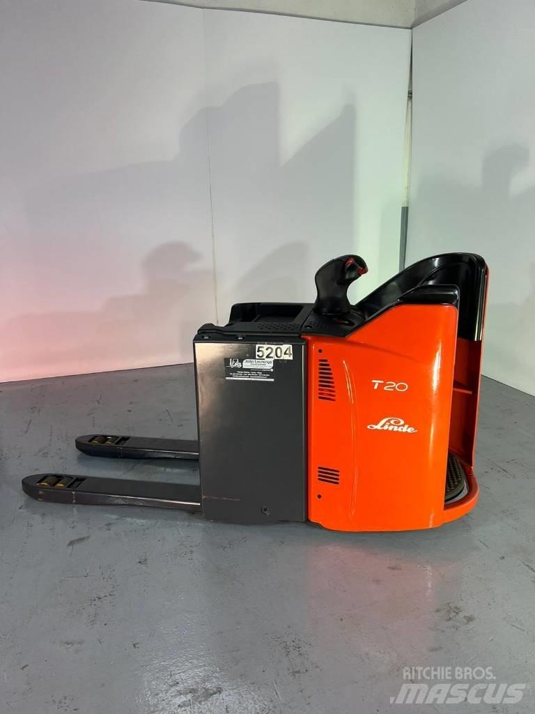 Linde T20SP Lavansiirtotrukit