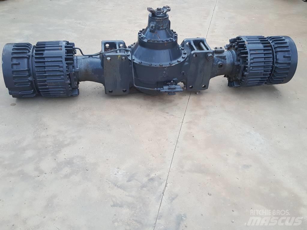 Komatsu WA500-6 Akselit