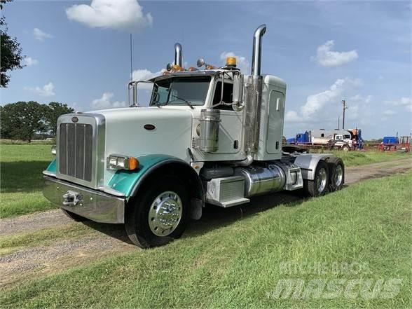 Peterbilt 367 Vetopöytäautot