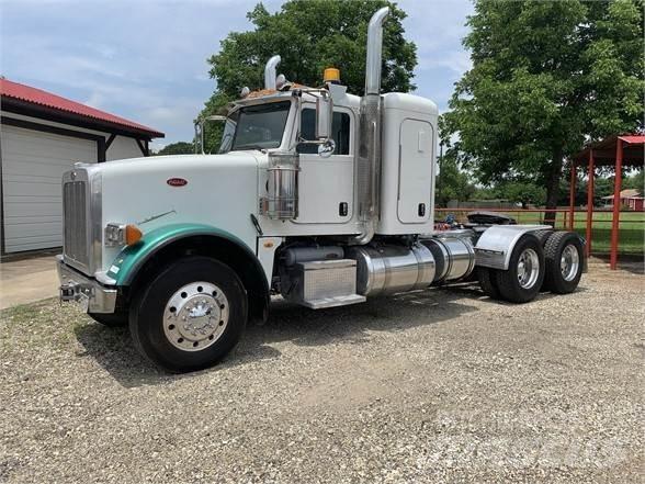 Peterbilt 367 Vetopöytäautot