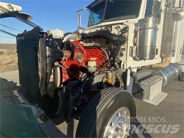 Peterbilt 367 Vetopöytäautot