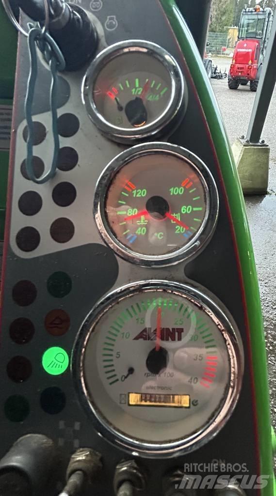 Avant 528 Yleiskuormaajat