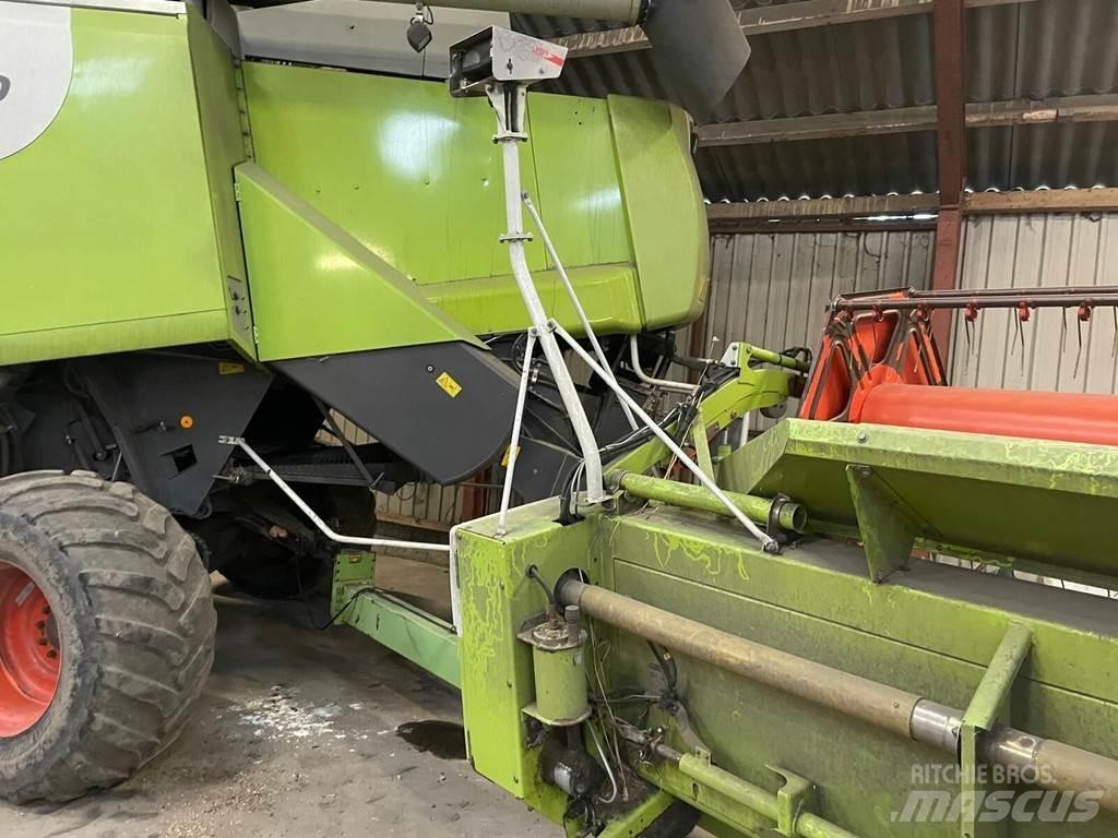 CLAAS LEXION 580 Leikkuupuimurit