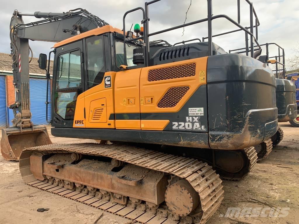 Hyundai HX220A L Telakaivukoneet