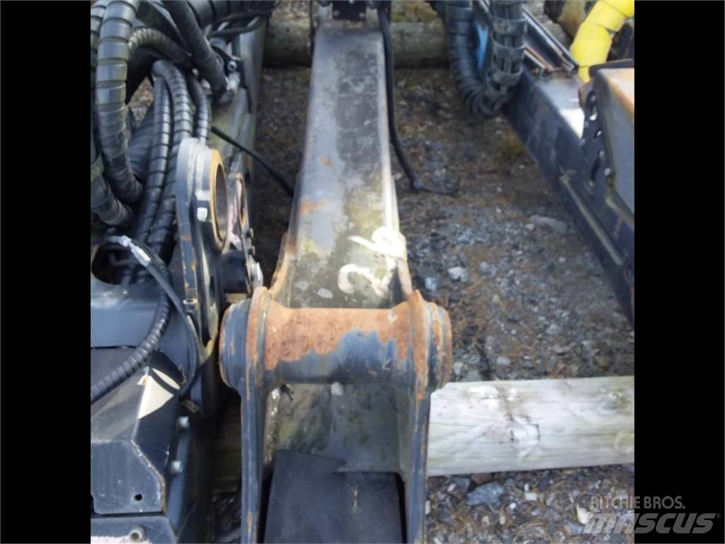 Loglift 210 Harvesterinosturit