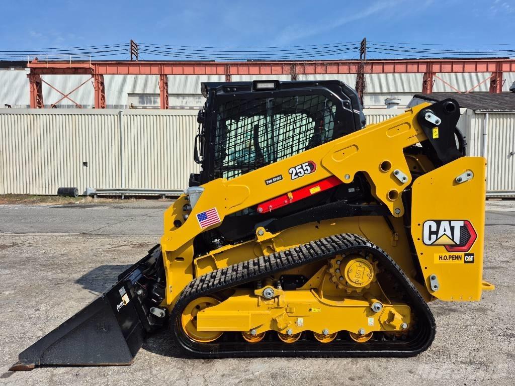 CAT 255 Liukuohjatut kuormaajat