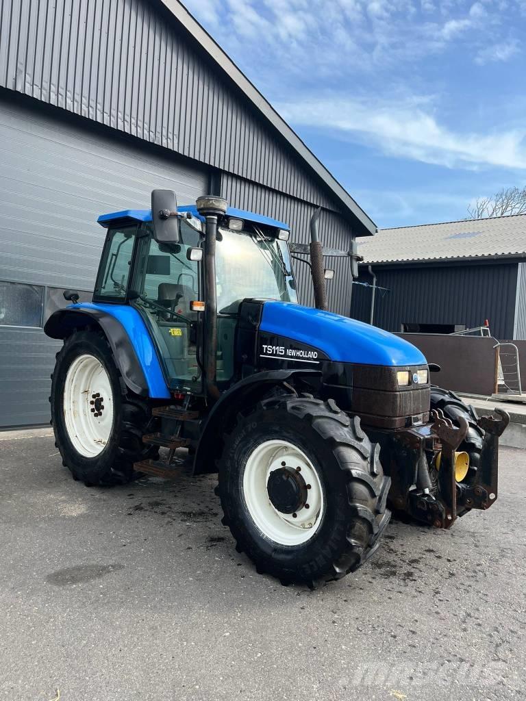 New Holland TS 115 Traktorit