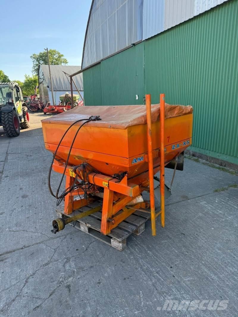 Amazone ZA XS 602 Hiekan- ja suolanlevittimet