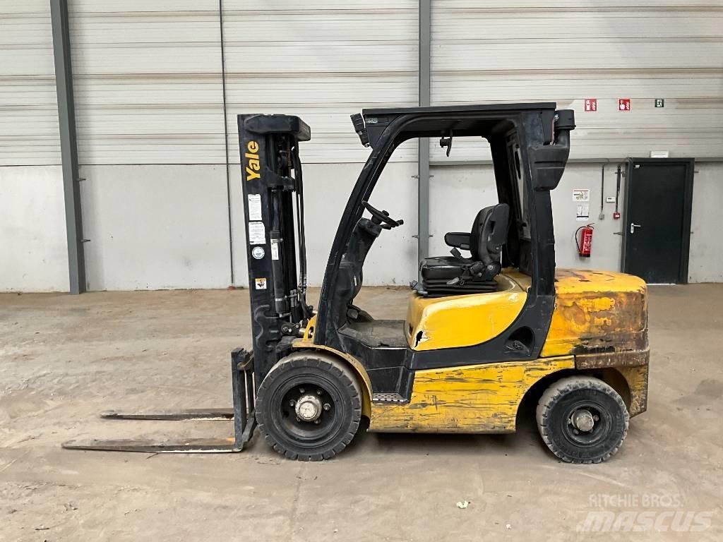 Yale GDP 35 VX Dieseltrukit