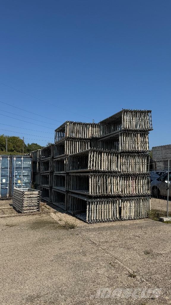  Rux Scaffolding Telineet ja lisäosat