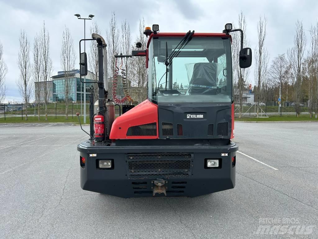 Kalmar TR618i Terminaalitraktorit