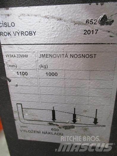 Toyota OSE 100W Matalakeräilytrukit