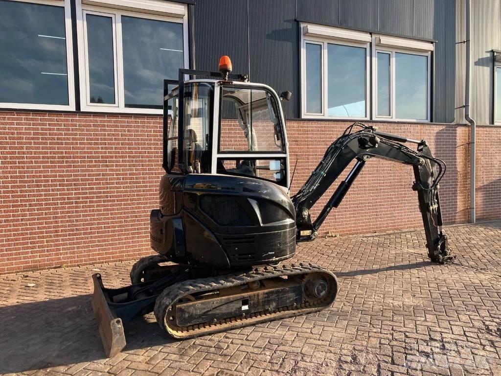 Messersi M28UC Minikaivukoneet < 7t