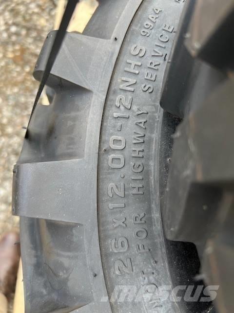 Iseki WHEELS & TYRES Renkaat ja vanteet