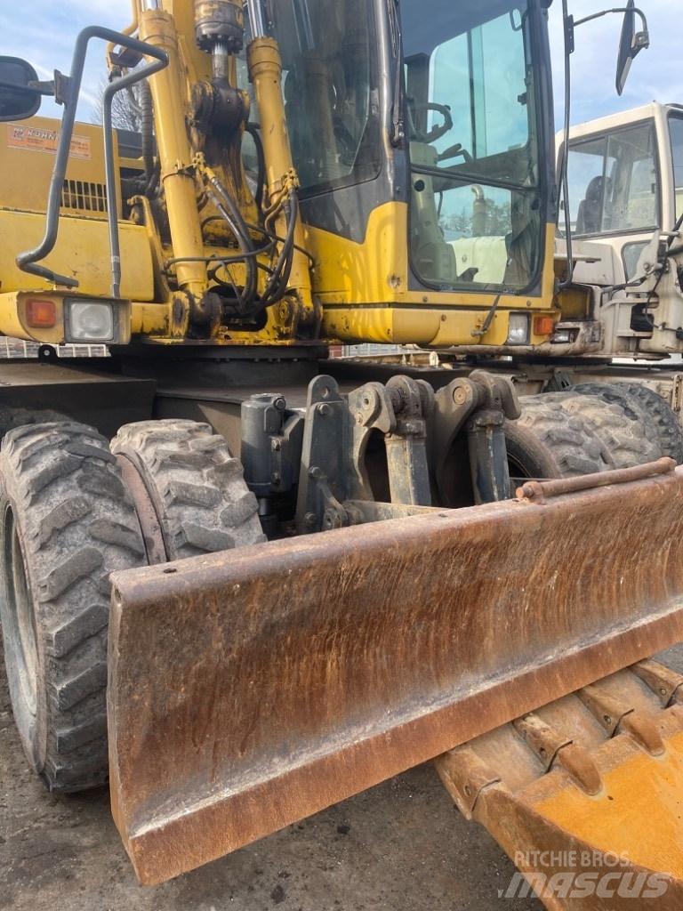 Komatsu PW 130-7K Pyöräkaivukoneet