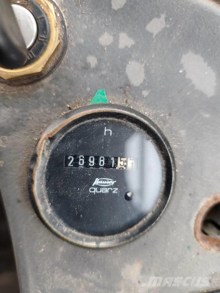 Liebherr L 544 Pyöräkuormaajat