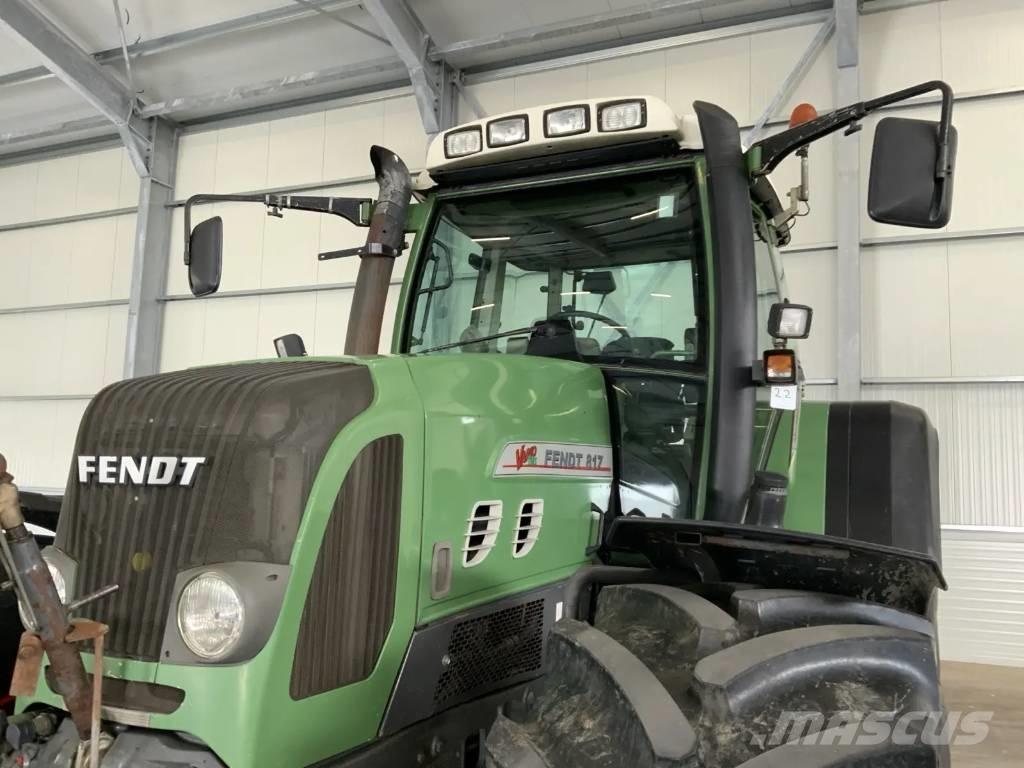 Fendt 817 Vario Traktorit