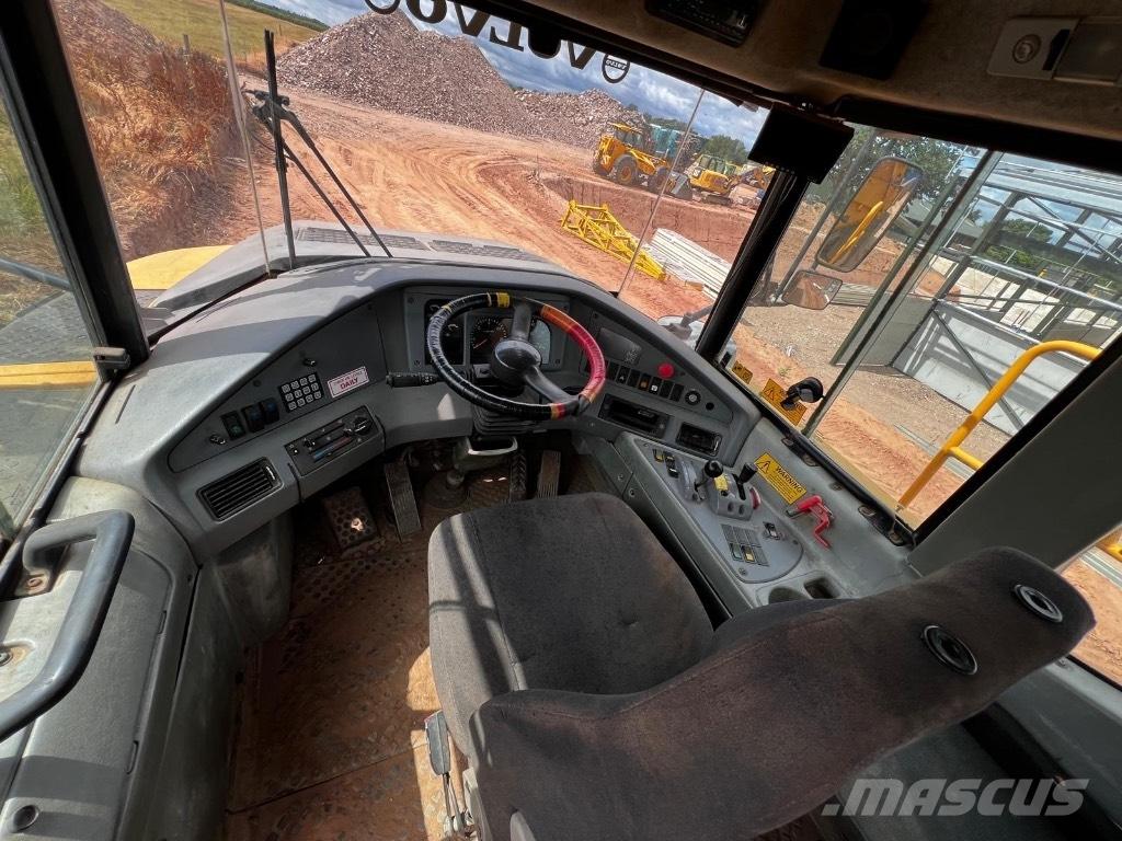 Volvo A 25 D Dumpperit