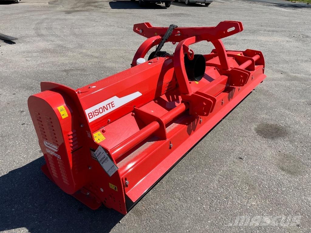 Maschio Bisonte 300 Kesantoleikkurit ja -murskaimet