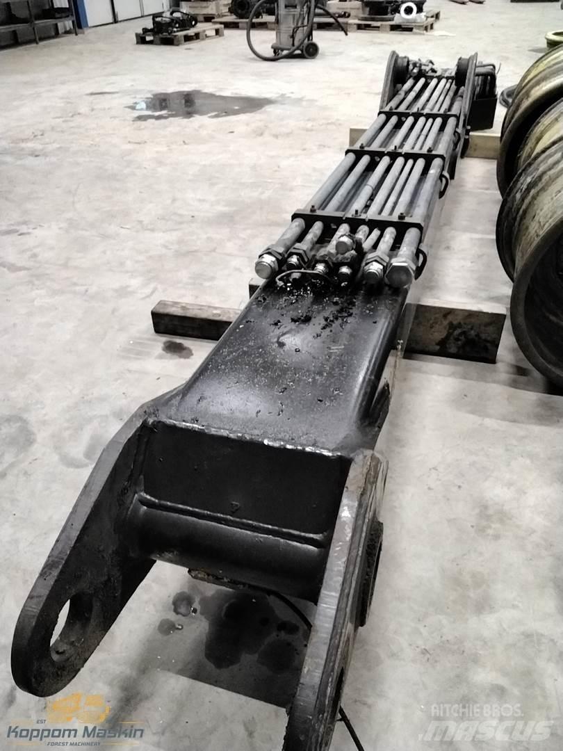 Ponsse C55 Harvesterinosturit