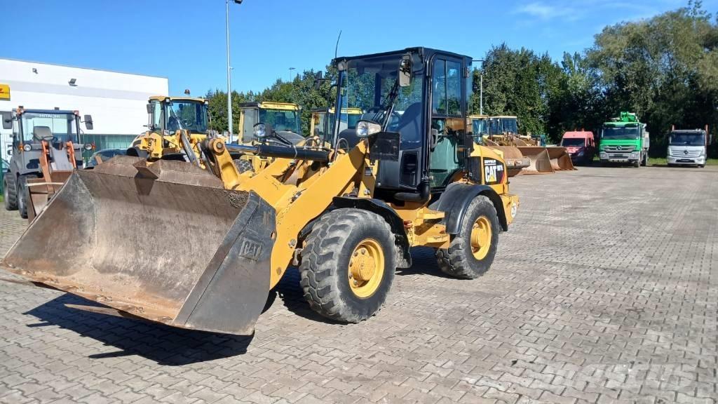 CAT 907 H 2 Pyöräkuormaajat