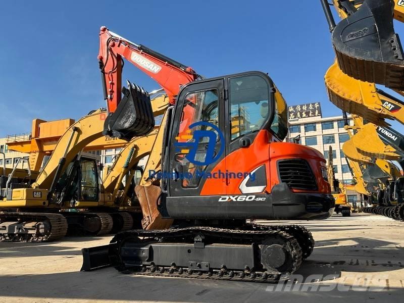 Doosan DX 60 Minikaivukoneet < 7t