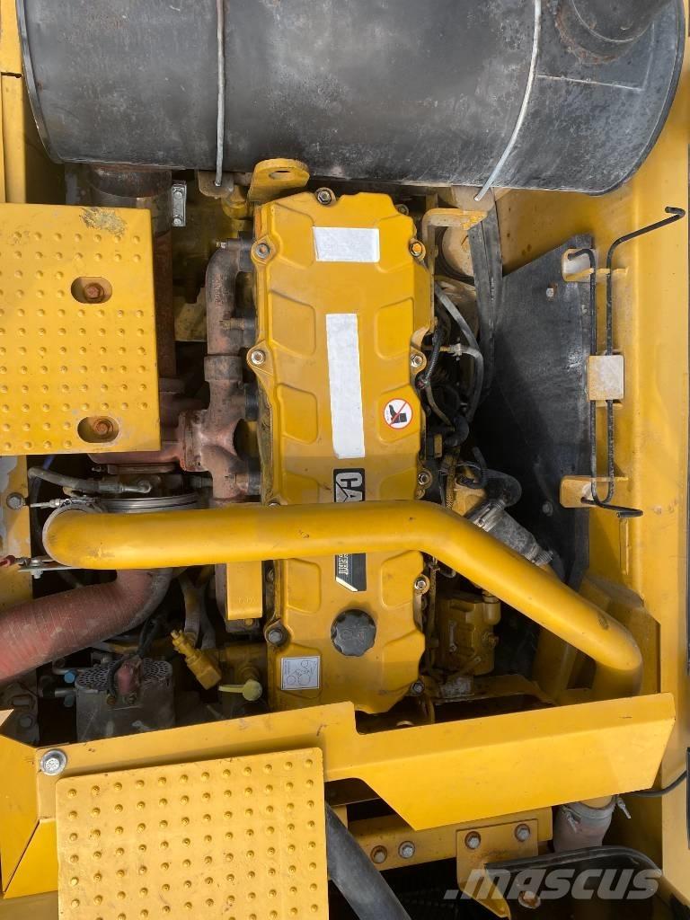 CAT 336 Telakaivukoneet