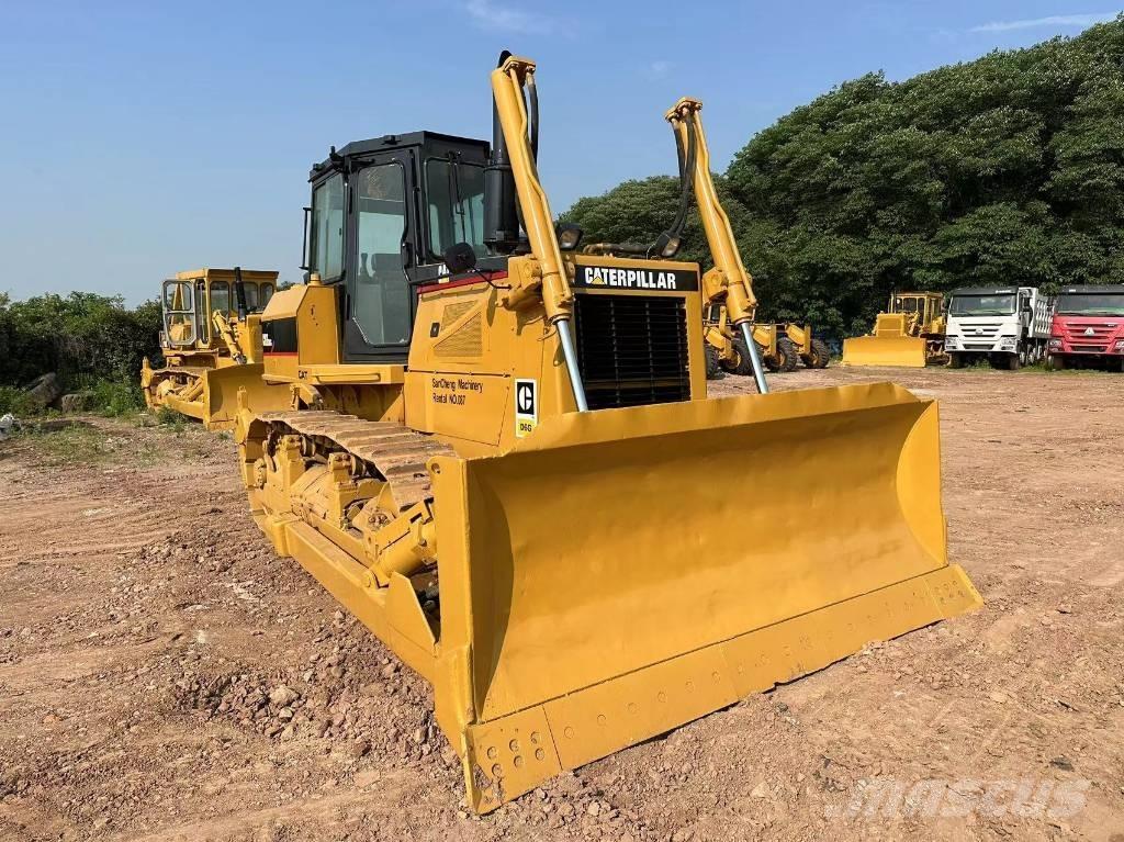 CAT D 6 G Telaketjupuskutraktorit